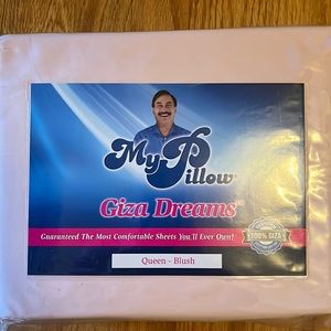 My Pillow Queen Size Sheets - never used!